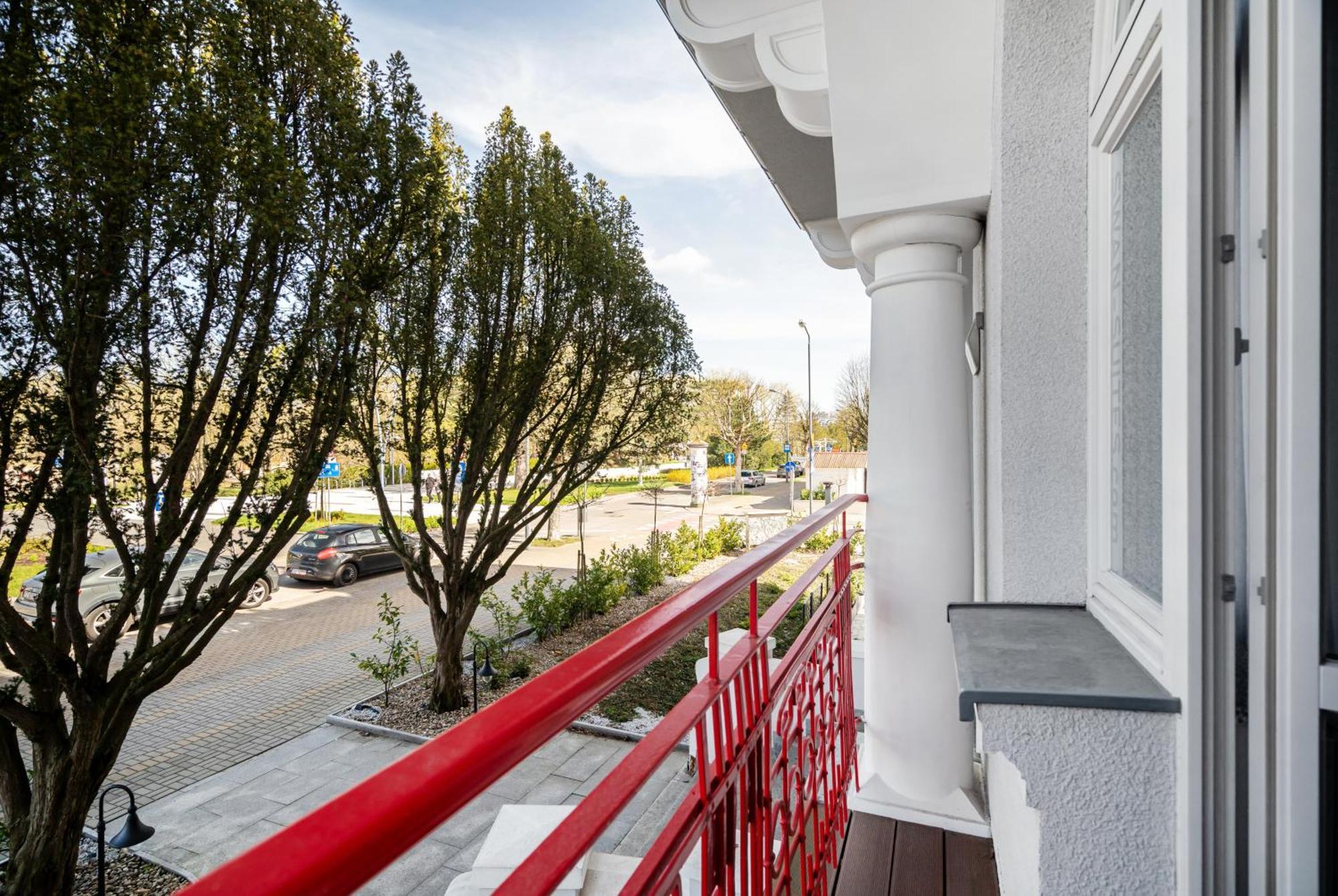 Apartamenty Swinoujscie - Swan Suites - Wisus المظهر الخارجي الصورة